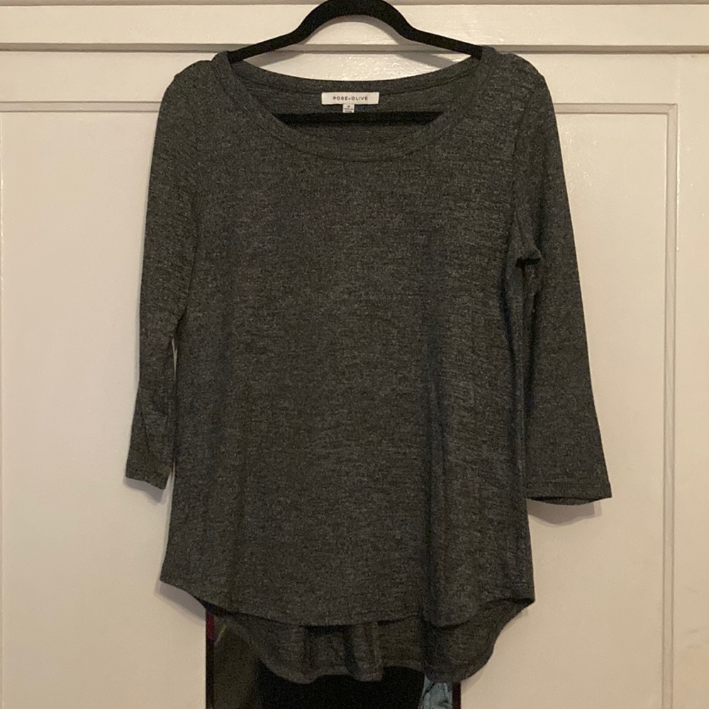 Black/Grey Quarter Sleeve Top
